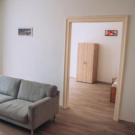 Grand Apartments In The Centre Of تبليتسه المظهر الخارجي الصورة