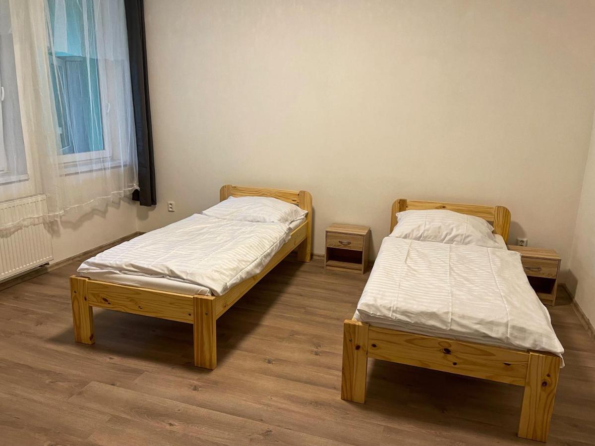 Grand Apartments In The Centre Of تبليتسه المظهر الخارجي الصورة