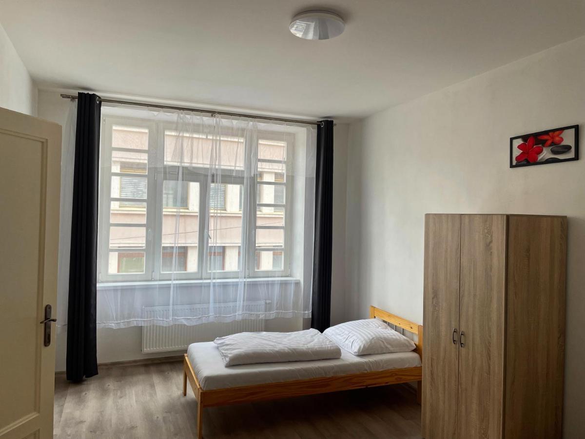 Grand Apartments In The Centre Of تبليتسه المظهر الخارجي الصورة