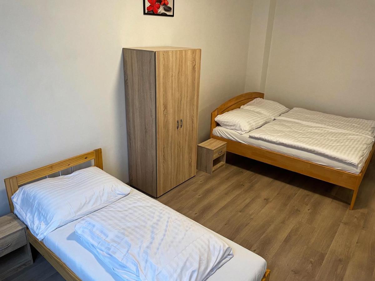 Grand Apartments In The Centre Of تبليتسه المظهر الخارجي الصورة